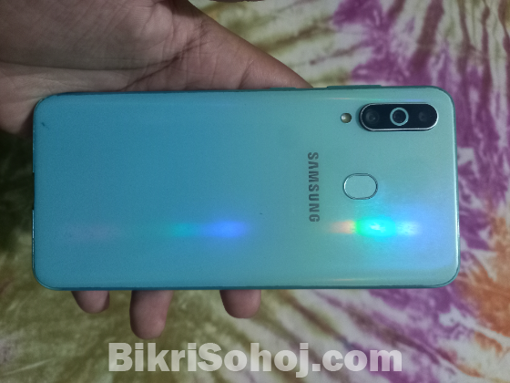 Samsung Galaxy m40